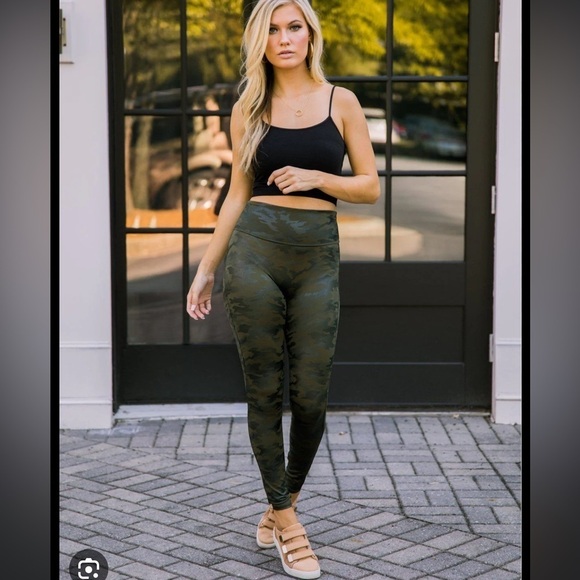 Spanx camo green leather leggings - Picture 1 of 2